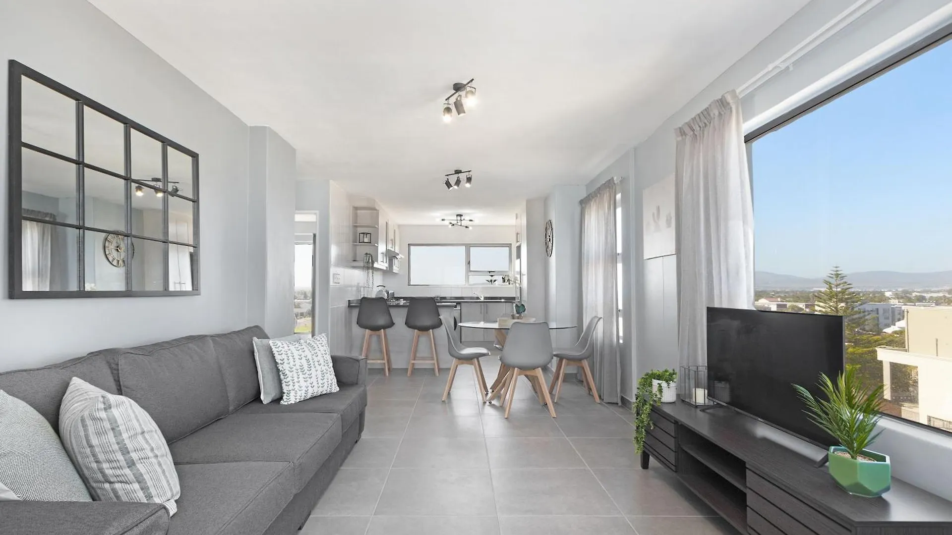 Ocean View 503 Apartment Bloubergstrand South Africa