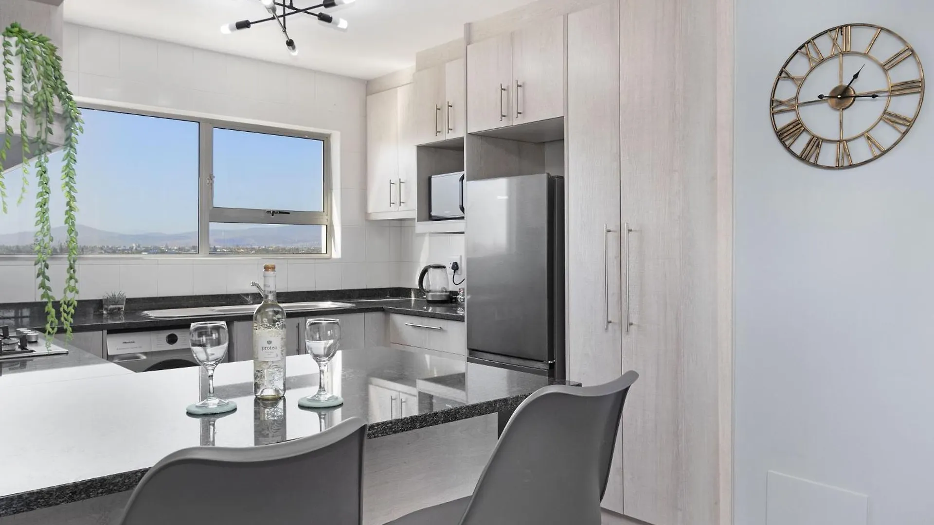 Ocean View 503 Apartment Bloubergstrand South Africa